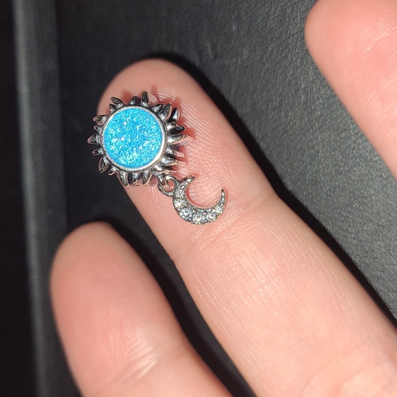 Ocean Sun Charm - Picture 3 of 6